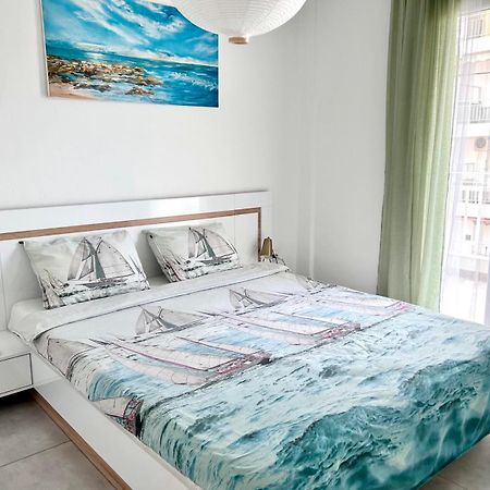 Sea Pleasure Apartment II Peraía Eksteriør billede