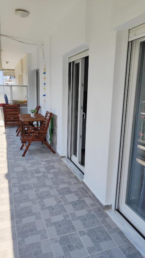 Sea Pleasure Apartment II Peraía Eksteriør billede